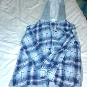Long sleeve button up w/ hood